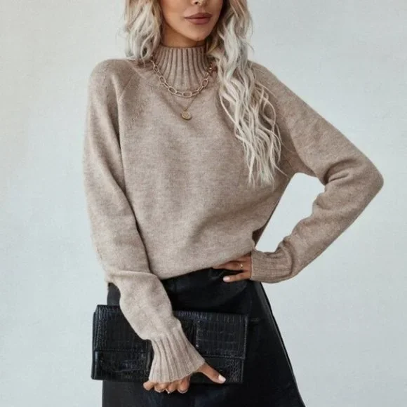 THE CLASSIC Mock Neck Sweater - Picture 5 of 10